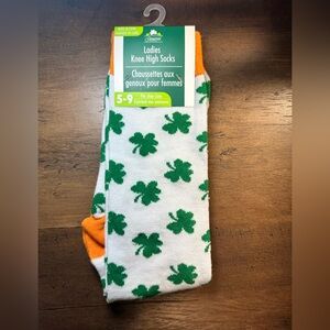 Seasonal Women’s Knee High Socks Sz 5-9 St. Patrick’s Day White Green Shamrock